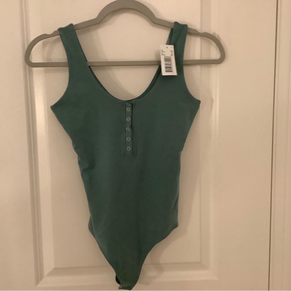 NWT new Abercrombie & Fitch Henley Seamless Tank Thong green Bodysuit Sz XS & S - Picture 3 of 13